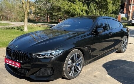 BMW 8 серия, 2020 год, 6 990 000 рублей, 12 фотография