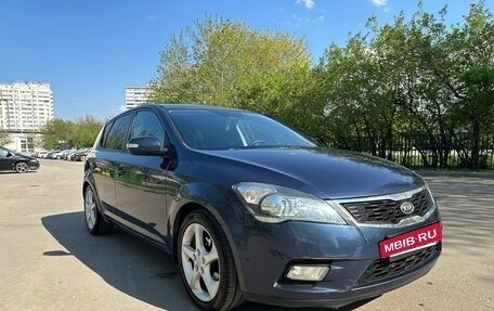 KIA cee'd I рестайлинг, 2011 год, 615 000 рублей, 2 фотография