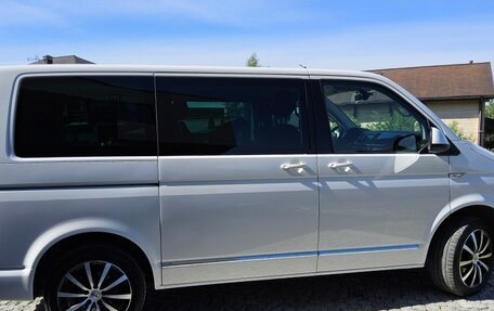 Volkswagen Multivan T6 рестайлинг, 2018 год, 4 100 000 рублей, 10 фотография