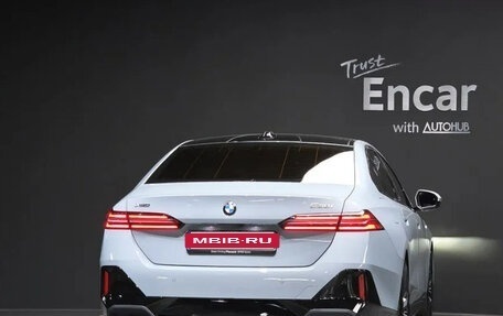 BMW 5 серия, 2024 год, 8 330 000 рублей, 4 фотография