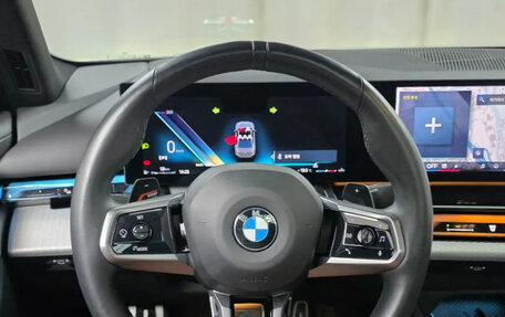 BMW 5 серия, 2024 год, 8 330 000 рублей, 19 фотография