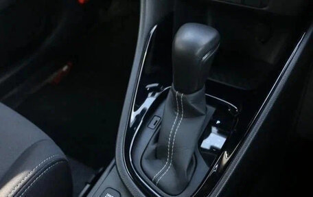 Toyota Yaris, 2022 год, 1 589 018 рублей, 20 фотография