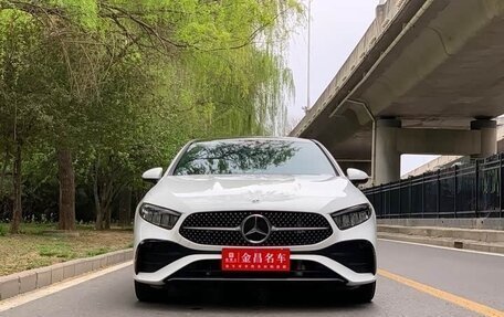 Mercedes-Benz A-Класс, 2023 год, 1 490 000 рублей, 2 фотография