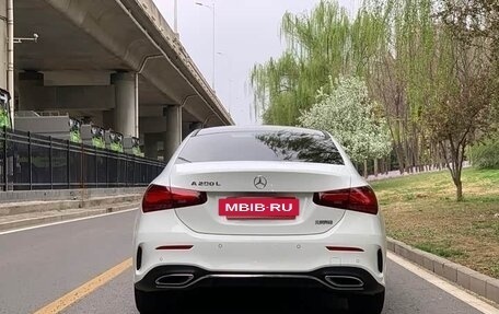 Mercedes-Benz A-Класс, 2023 год, 1 490 000 рублей, 5 фотография