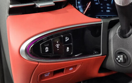 Genesis GV70, 2023 год, 6 750 000 рублей, 24 фотография
