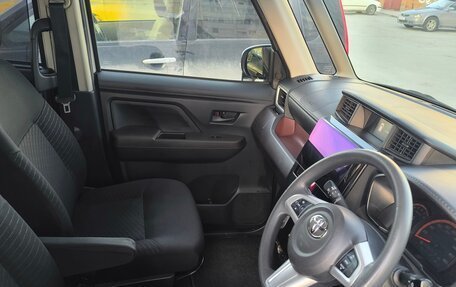 Toyota Roomy I, 2017 год, 879 000 рублей, 11 фотография