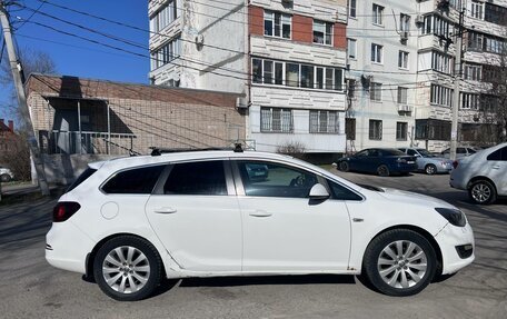 Opel Astra J, 2013 год, 540 000 рублей, 2 фотография