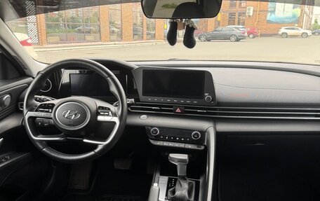 Hyundai Elantra, 2022 год, 2 500 000 рублей, 6 фотография
