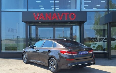 KIA Optima IV, 2018 год, 2 030 000 рублей, 6 фотография