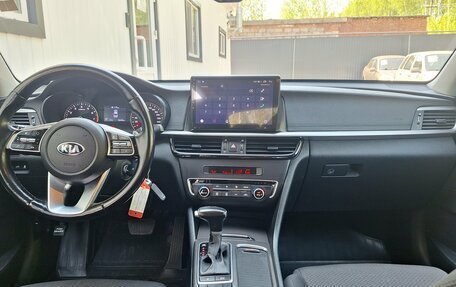 KIA Optima IV, 2018 год, 2 030 000 рублей, 9 фотография