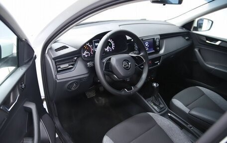Skoda Rapid II, 2021 год, 1 550 000 рублей, 10 фотография