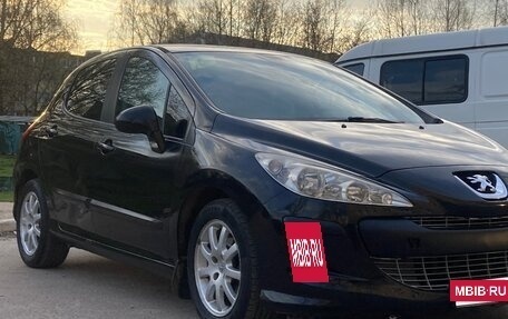 Peugeot 308 II, 2008 год, 610 000 рублей, 3 фотография