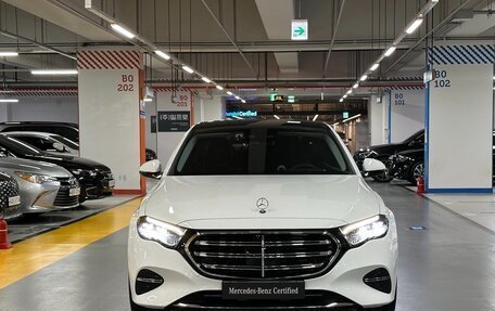 Mercedes-Benz E-Класс, 2024 год, 6 432 000 рублей, 2 фотография