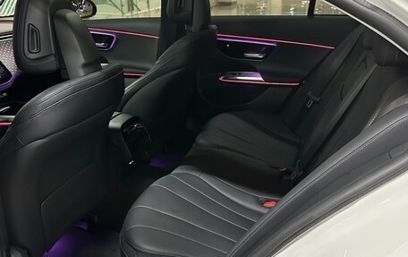 Mercedes-Benz E-Класс, 2024 год, 6 432 000 рублей, 11 фотография