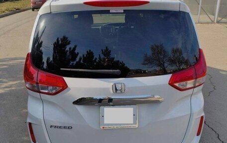 Honda Freed II, 2021 год, 1 270 000 рублей, 4 фотография