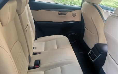 Lexus NX I, 2017 год, 2 500 000 рублей, 8 фотография