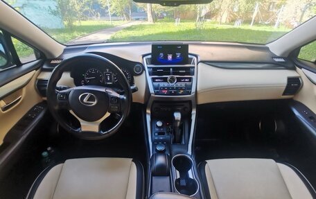 Lexus NX I, 2017 год, 2 500 000 рублей, 11 фотография