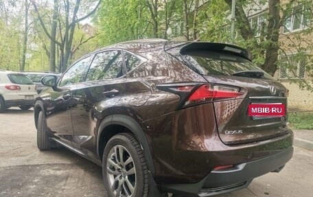 Lexus NX I, 2017 год, 2 500 000 рублей, 6 фотография