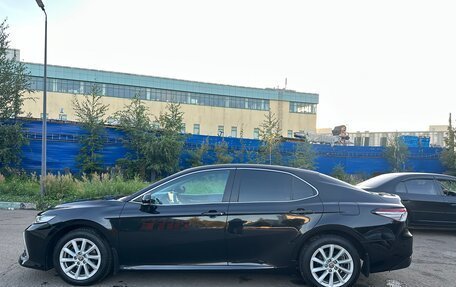 Toyota Camry, 2021 год, 2 220 000 рублей, 6 фотография
