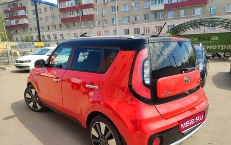 KIA Soul II рестайлинг, 2017 год, 1 300 000 рублей, 2 фотография