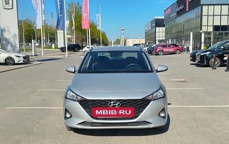 Hyundai Solaris II рестайлинг, 2020 год, 1 800 000 рублей, 3 фотография