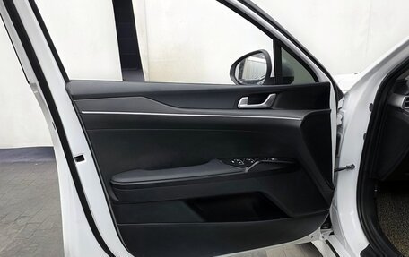 KIA K5, 2022 год, 2 364 000 рублей, 10 фотография