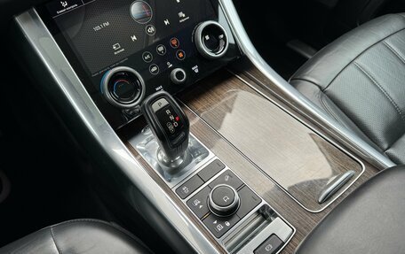 Land Rover Range Rover Sport II, 2018 год, 4 750 000 рублей, 22 фотография