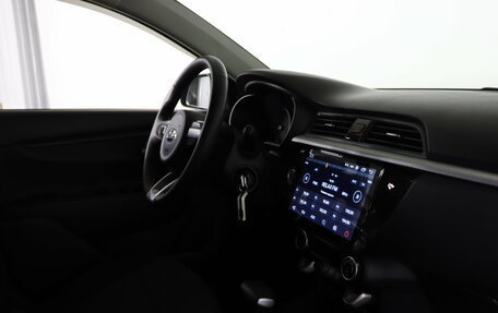 KIA Rio IV, 2017 год, 1 399 990 рублей, 14 фотография