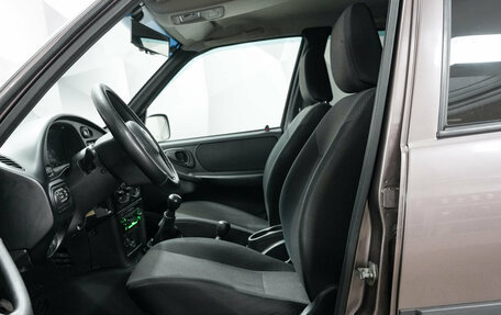 Chevrolet Niva I рестайлинг, 2018 год, 781 000 рублей, 10 фотография