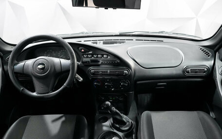 Chevrolet Niva I рестайлинг, 2018 год, 781 000 рублей, 11 фотография