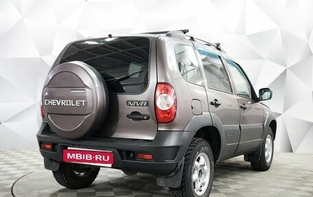 Chevrolet Niva I рестайлинг, 2018 год, 781 000 рублей, 5 фотография