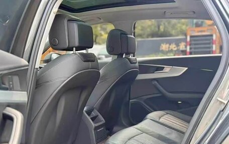 Audi A4, 2022 год, 2 350 000 рублей, 10 фотография