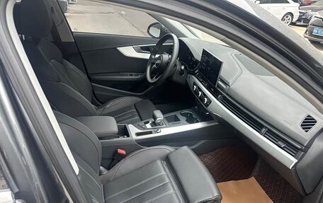 Audi A4, 2022 год, 2 350 000 рублей, 12 фотография