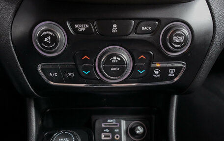 Jeep Cherokee, 2014 год, 1 511 000 рублей, 18 фотография