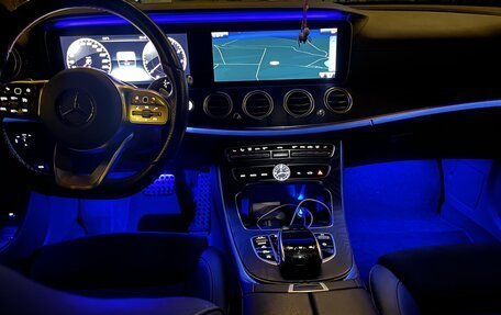 Mercedes-Benz E-Класс, 2020 год, 4 090 000 рублей, 9 фотография