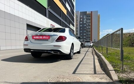 Mercedes-Benz E-Класс, 2020 год, 4 090 000 рублей, 2 фотография