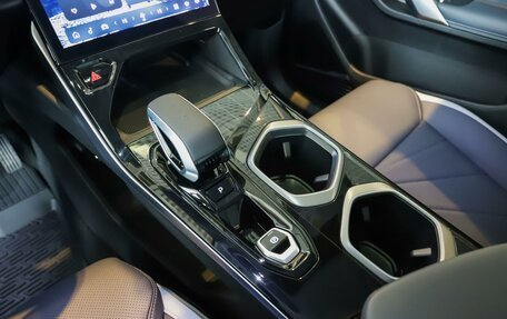 Geely Atlas, 2025 год, 3 976 000 рублей, 12 фотография