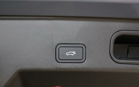 Geely Atlas, 2025 год, 3 976 000 рублей, 19 фотография