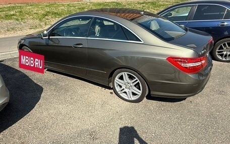 Mercedes-Benz E-Класс, 2012 год, 2 350 000 рублей, 4 фотография