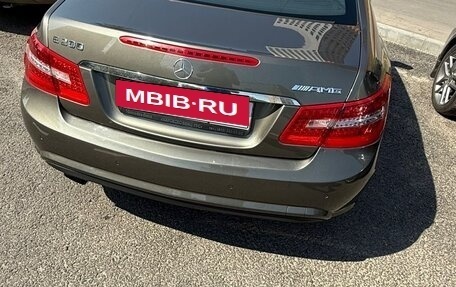Mercedes-Benz E-Класс, 2012 год, 2 350 000 рублей, 5 фотография