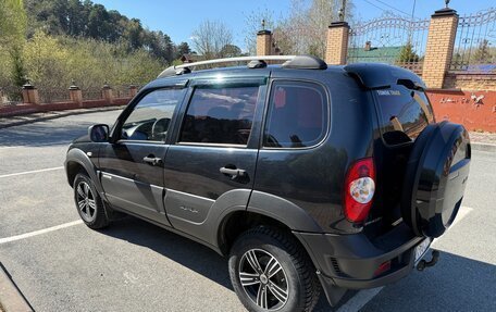 Chevrolet Niva I рестайлинг, 2012 год, 490 000 рублей, 6 фотография