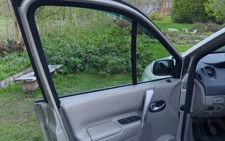 Renault Scenic III, 2006 год, 450 000 рублей, 2 фотография