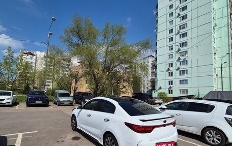 KIA Rio IV, 2021 год, 1 850 000 рублей, 3 фотография