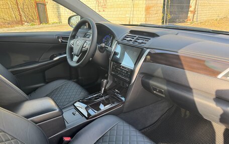 Toyota Camry, 2015 год, 1 870 000 рублей, 13 фотография