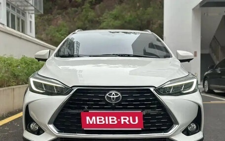 Toyota Yaris XP150 рестайлинг, 2023 год, 1 270 555 рублей, 2 фотография