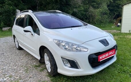 Peugeot 308 II, 2011 год, 490 000 рублей, 2 фотография
