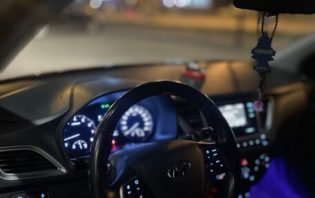 Hyundai Solaris II рестайлинг, 2019 год, 1 250 000 рублей, 7 фотография