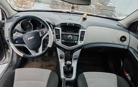 Chevrolet Cruze II, 2012 год, 850 000 рублей, 5 фотография