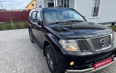 Nissan Pathfinder, 2011 год, 1 650 000 рублей, 5 фотография