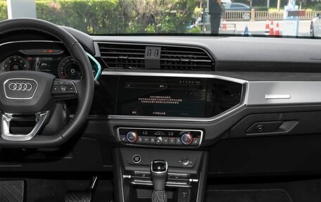 Audi Q3, 2022 год, 2 652 000 рублей, 31 фотография